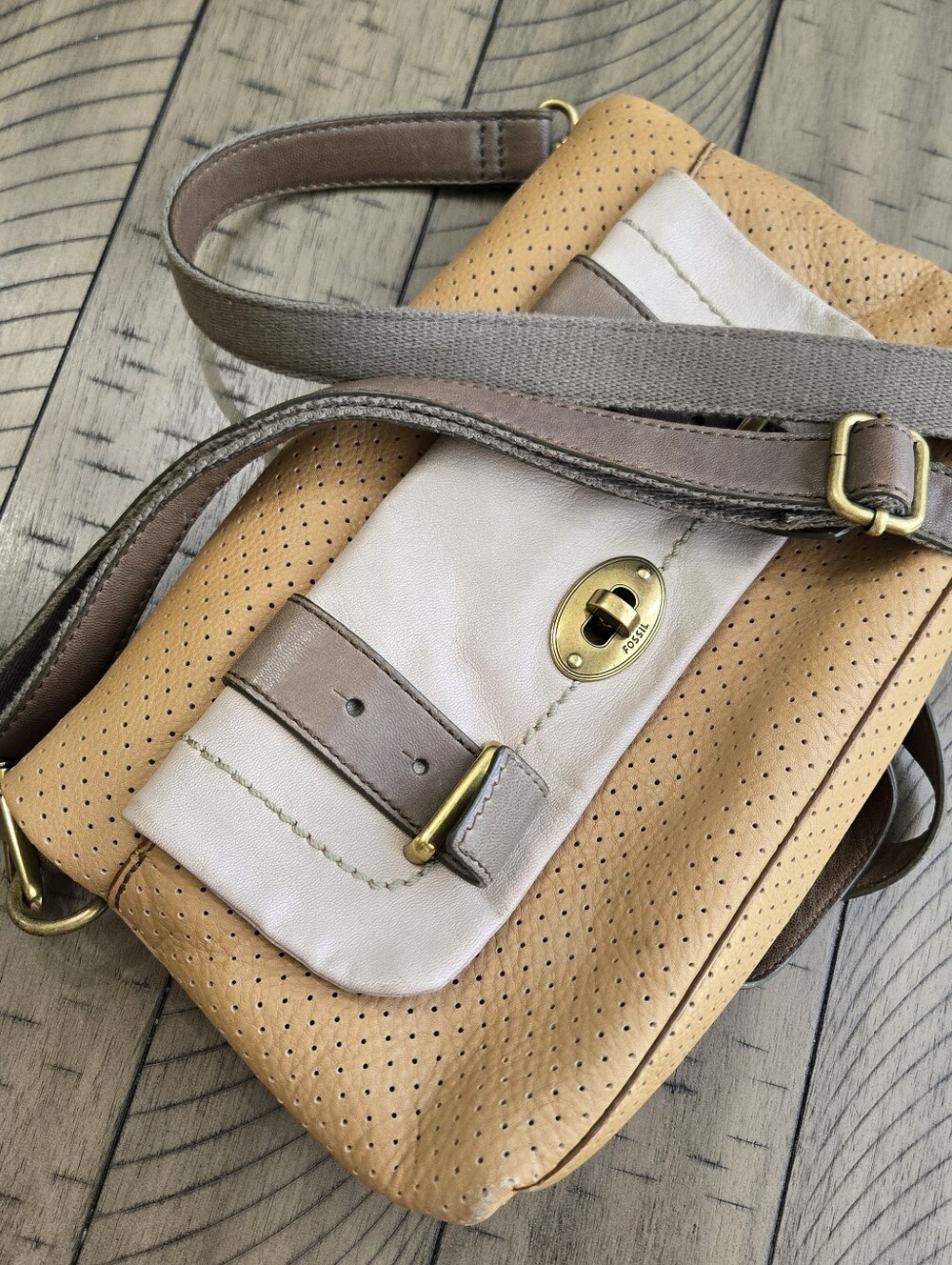 Fossil Leather Crossbody Bag in Tan, Cream and Taupe
